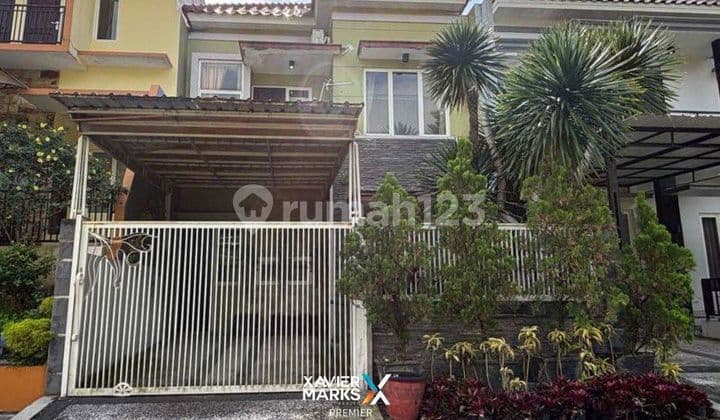 Rumah Villa Full Furnished di Batu Panorama, Kota Batu