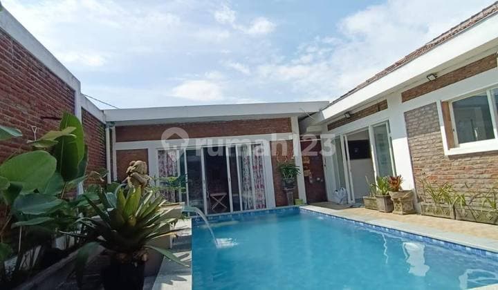 Villa Aktif Giripurno Batu Malang