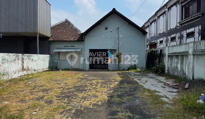 Gudang, Ruang Usaha Hitung Tanah di Poros Jalan Raya Balearjosari, Blimbing Malang