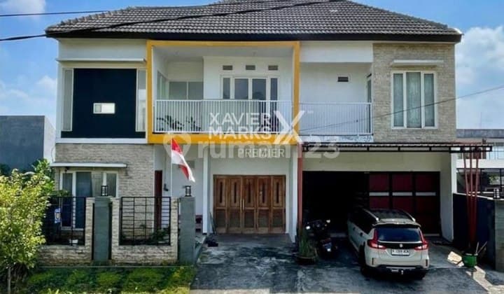 Rumah Tinggal dan Usaha di Boulevard Villa Gunung Buring, Cemorokandang, Kedungkandang, Malang