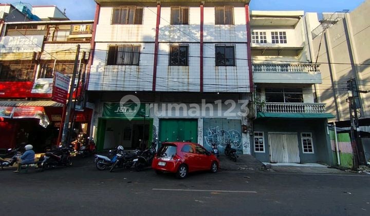 For Sale or For Rent Shop House on Jl. Bandang, Makassar For Sale or For Rent Shop House on Jl. Bandang, Makassar