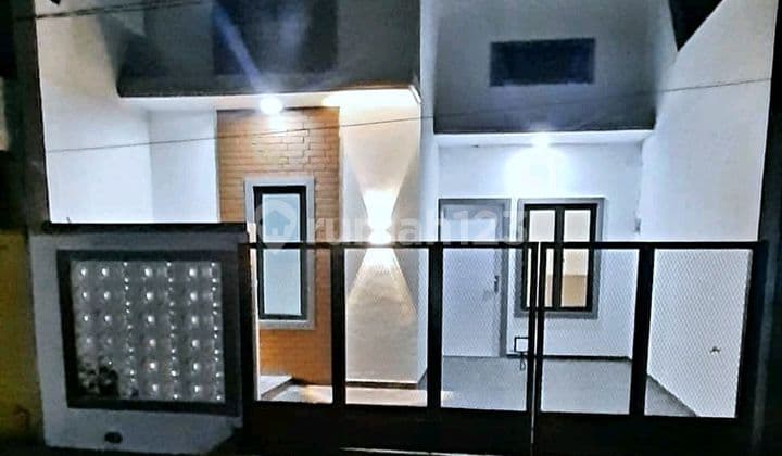 Rumah Baru Dekat Stasiun Klari&tol Karawang Moderen Minimalis