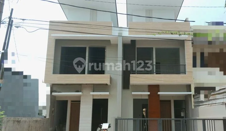 Rumah Baru Di Komp Mekarwangi Singgasana Tol M.toha Kota Bandung