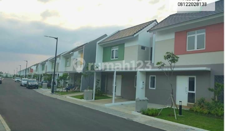 SUMARECON BARU Siap Huni, Dayna Hook.