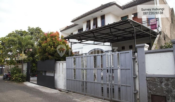 Dijual Rumah Daerah Batununggal , 2 lantai , Lokasi Strategis.