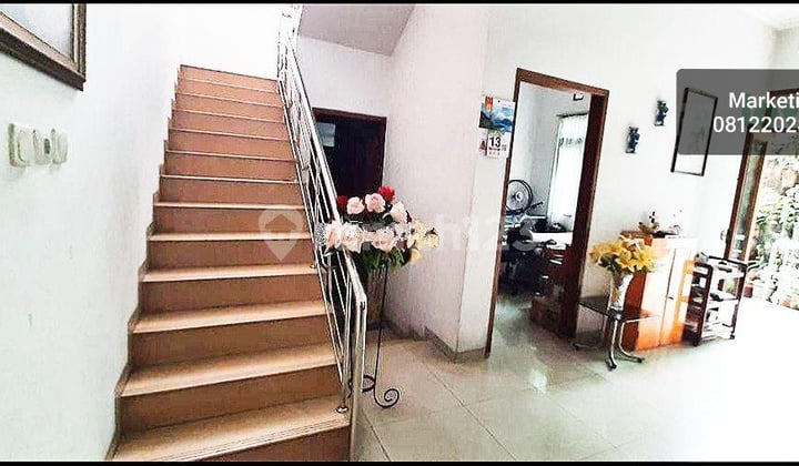 Rumah Sayap Supratman, NYAMAN TENANG , STRATEGIS DEKAT GEDUNG SATE