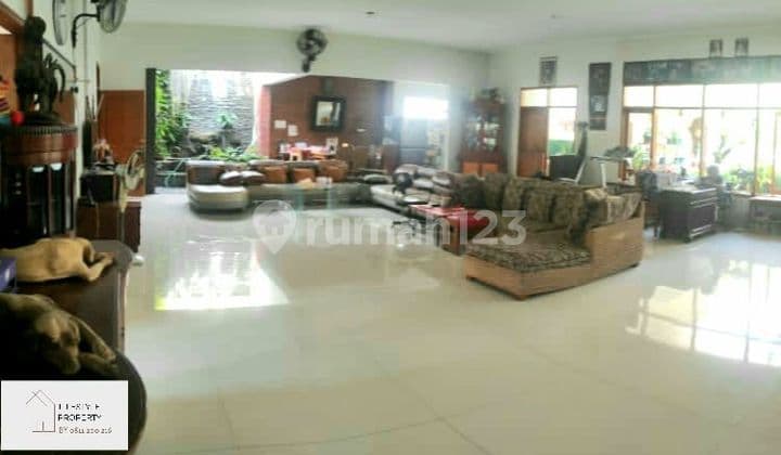 Rumah Siap Huni Setrategis kawasan komersil Semi Furnish di Cimahi Bandung Barat