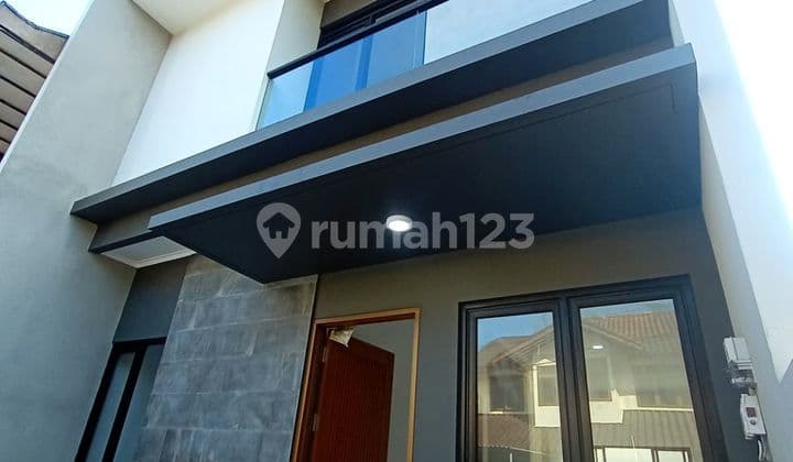 Rumah Baru Gress Moderen dk Tol Buah Batu Kota Bandung Strategis