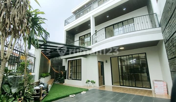 Rumah Baru Moderen Siap Huni Sayap Kembar Kota Bandung