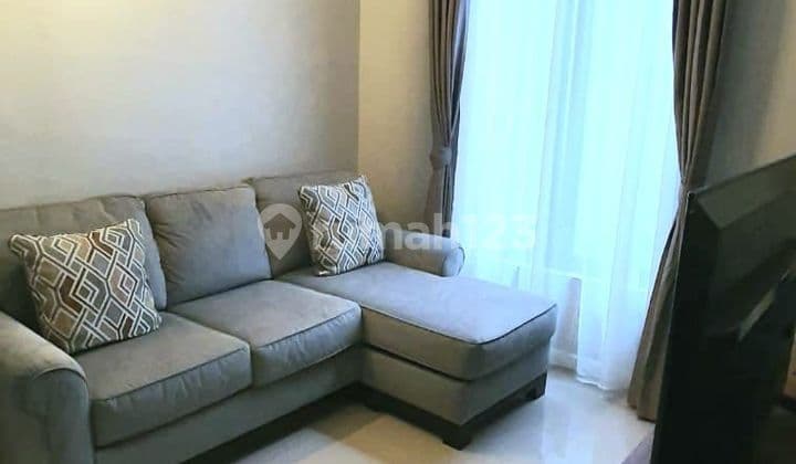 Rumah Mewah Tengah Kota Karawang Siap Huni Semi Furnish