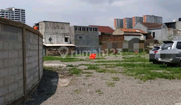 Tanah Tengah Kota Bandung Luas Cocok Utk Apartmen Cafe