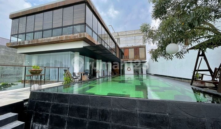 Rumah Kbp/kotabaru Parahyangan Swim Pool Dng Sunset Kota Bandung