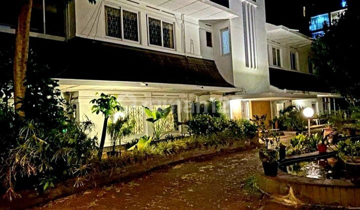 Luxury Spacious Sangkuriang House Near ITB Campus & Dago, Bandung City