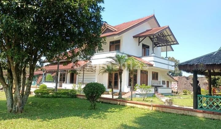 Rumah Villa Luas View Gunung Burangrang Siap Huni Lembang Bandung
