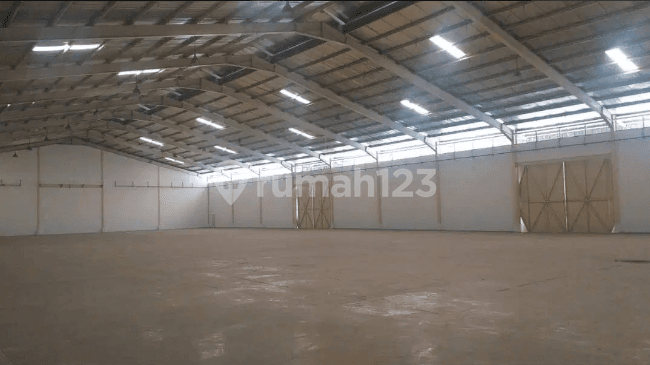 Industrial Warehouse Rental in Hyundai Lippo Cikarang Bekasi near Ejip.