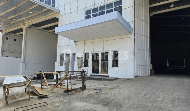 Sewa Gudang Pabrik Luas 1565 di Delta Silicon 6 Lippo Cikarang