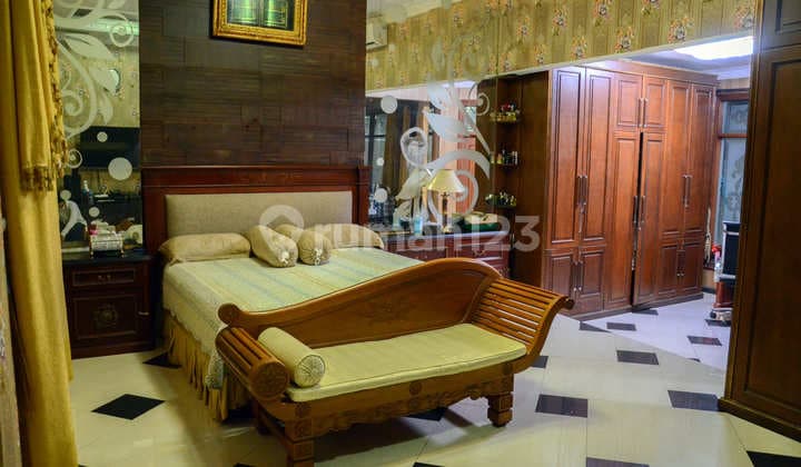 Jual Cepat Rumah Mewah Modern Classic Samping Akpol Semarang