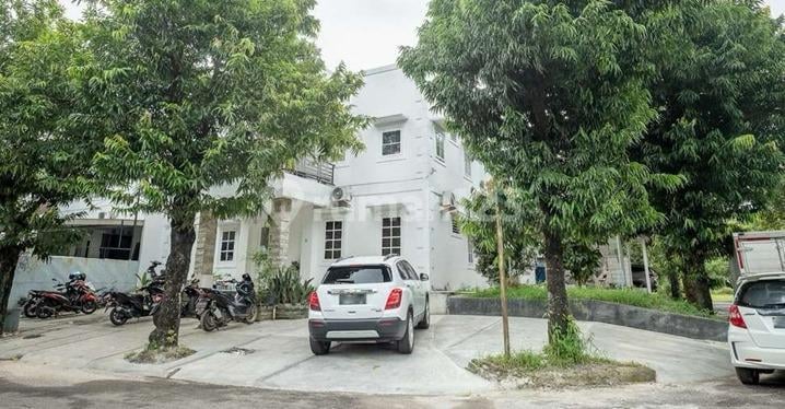 Rumah Kost Hanya Rp 4 Milyar Nego di Meadow Green Lippo Cikarang