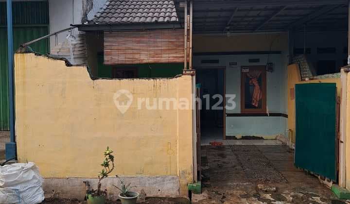 Rumah Bagus Murah Unfurnished SHM di Karangbahagia, Bekasi