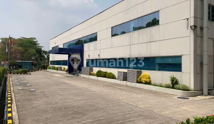 Pabrik Gudang Hoist Crane sudah Furnised di KIIC Karawang Barat