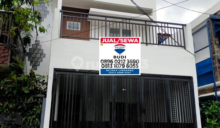 Disewakan Atau Dijual Rumah Kelapa Gading Dekat Lrt Bca 3 Tk 4,5 x 14 5 Kt Kitchen Set