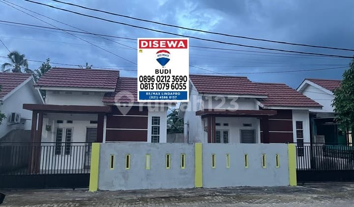 For Rent: Pontianak House, Land Size 8.5 x 16.5, 2 Bedrooms, Repainted.
