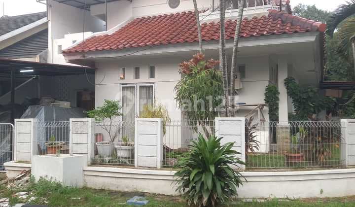 For Sale: Nice House in Nusa Loka BSD