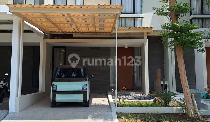 Rumah Full Furnished Northwest Lake Park Citraland Surabaya Barat