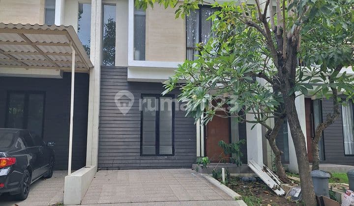 Rumah Northwest Lake Park Central Hill Citraland Surabaya Barat