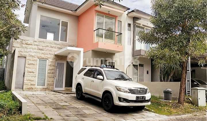Semi-Furnished Affordable House Palma Grandia Citraland West Surabaya