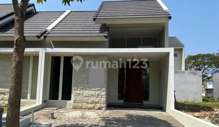 Rumah Northwest Park Lake Hill Central Citraland Surabaya Barat