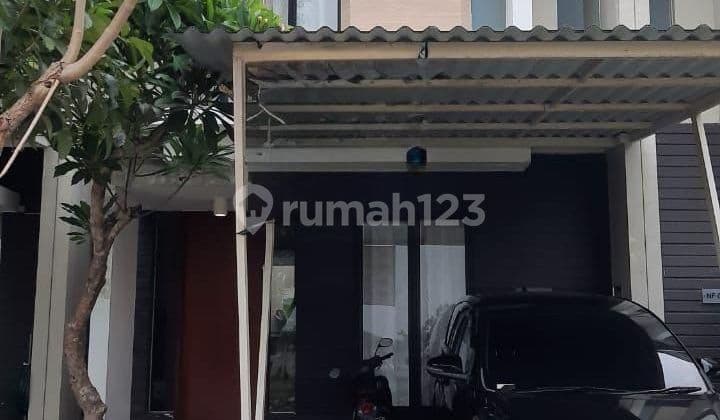 Rumah Northwest Lake Park Central Hill Citraland Surabaya Barat