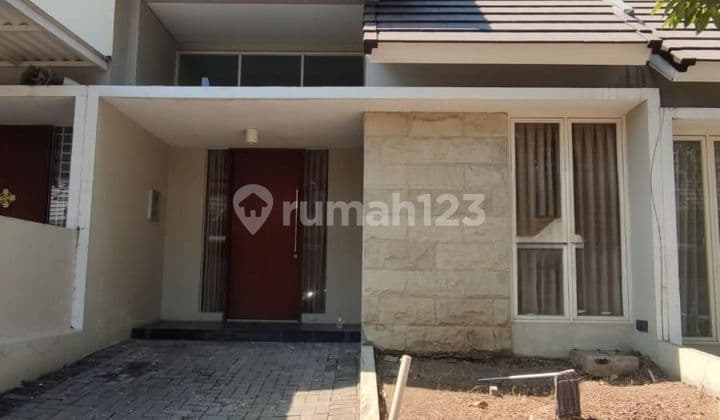 Rumah Northwest Park Lake Central Hill Citraland Surabaya Barat