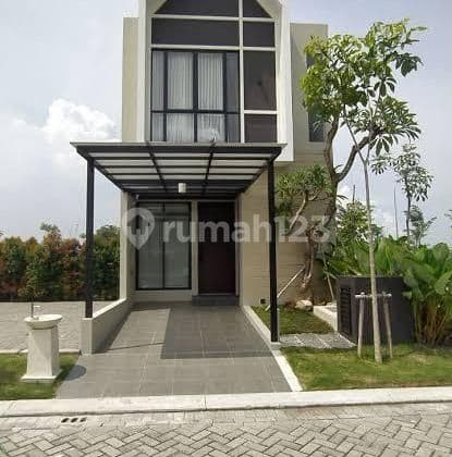 Rumah Full Furnished Northwest Park Lake Citraland Surabaya Barat