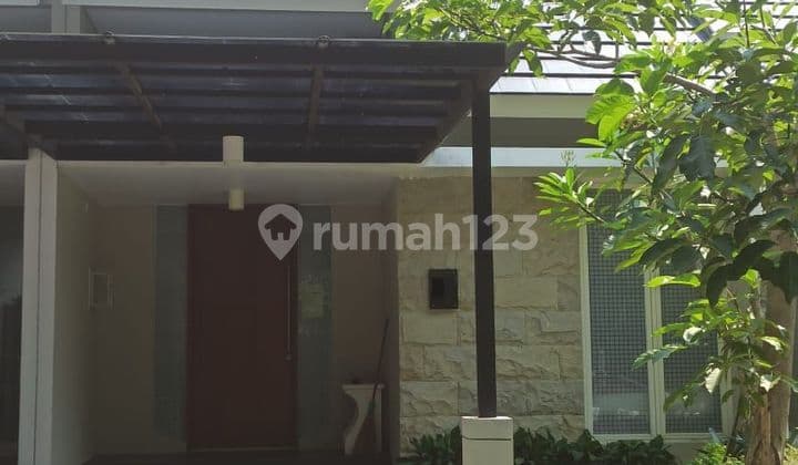 Rumah Full Furnished Northwest Park Lake Citraland Surabaya Barat