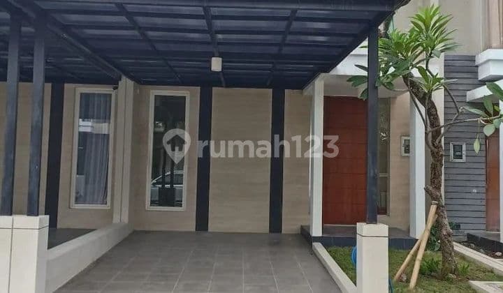 Semi Furnished House Northwest Park Lake Citraland West Surabaya
