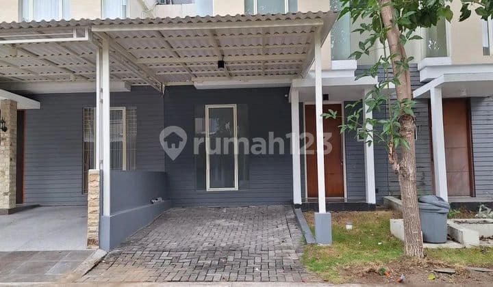 Rumah Semi Furnished Northwest Park Lake Citraland Surabaya Barat