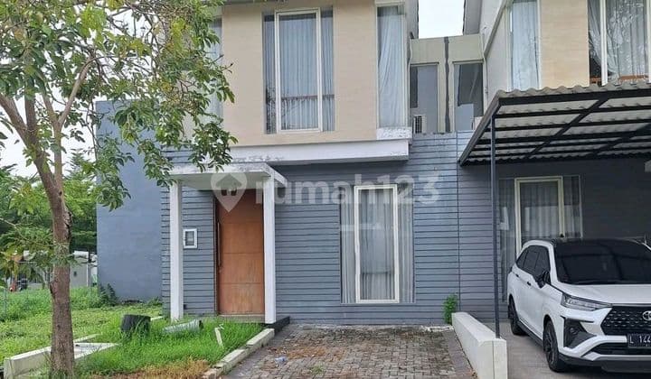 Semi Furnished House Northwest Park Lake Citraland West Surabaya