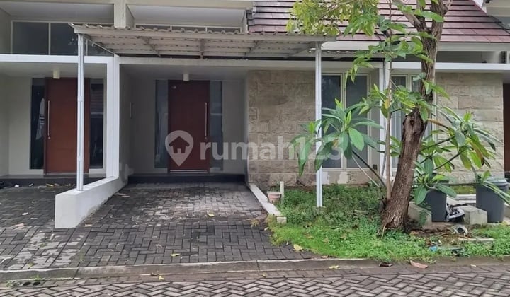 Rumah Northwest Park Lake Central Hill Citraland Surabaya Barat