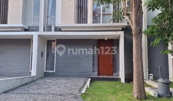 Rumah Full Furnished Northwest Park Lake Citraland Surabaya Barat