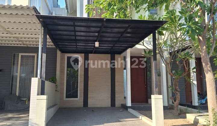 Rumah Northwest Park Lake Central Park Citraland Surabaya Barat