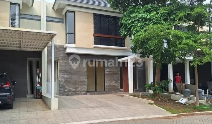 Rumah Northwest Lake Park Central Hill Citraland Surabaya Barat