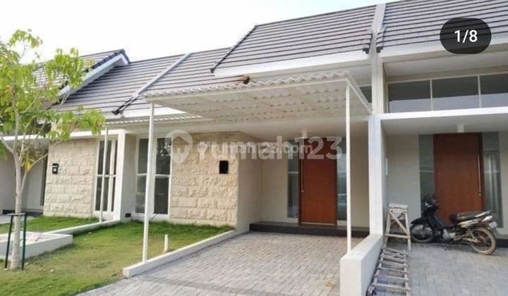 Rumah Semi Furnished Northwest Park Lake Citraland Surabaya Barat