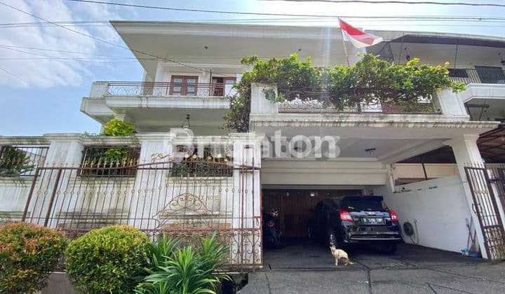RUMAH TERAWAT CANTIK DI BUKIT CINERE DEPOK
