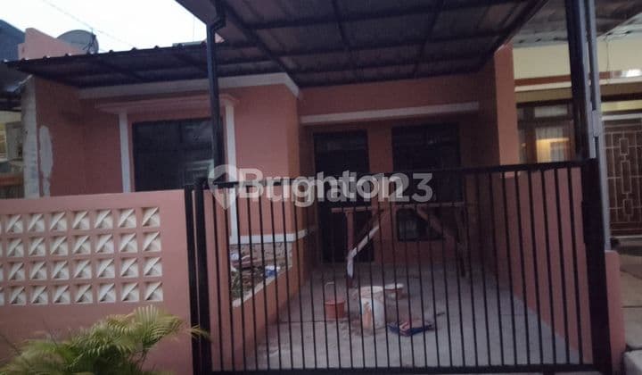 RUMAH MINIMALIS DALAM KOMPLEK BEJI DEPOK