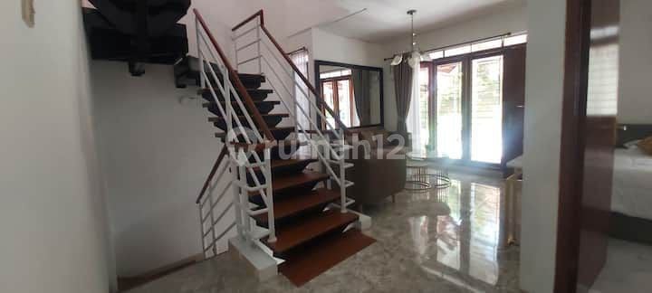 Rumah Minimalis di Dago Resort Cocok untuk Villa