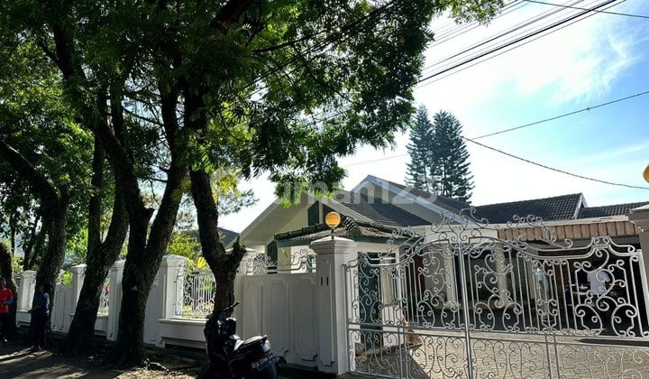 Rumah di Ciumbuleuit Dekat Kampus Unpar Cocok untuk Kost