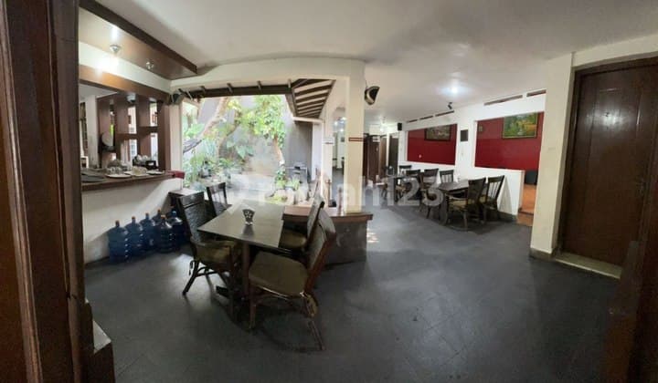 For Rent: House for Business, Suitable for Main Road Pajajaran Near Istana Plaza Bandung
