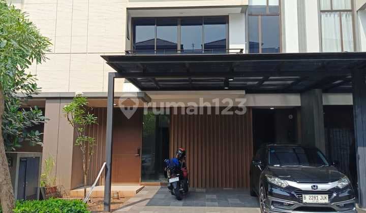 Strategic Furnished House in Inspirahaus Cluster, Tabebuya, BSD City