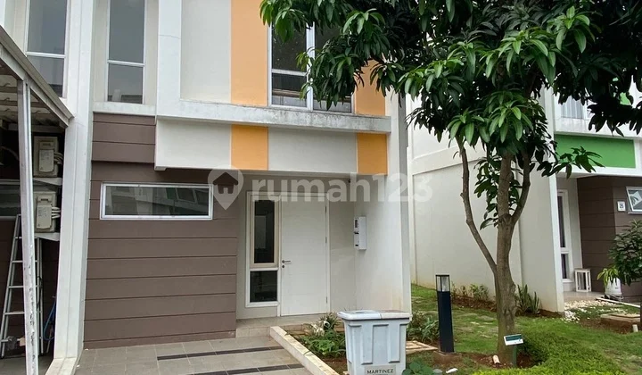 Rumah Siap Huni Strategis Cluster Martinez Gading Serpong